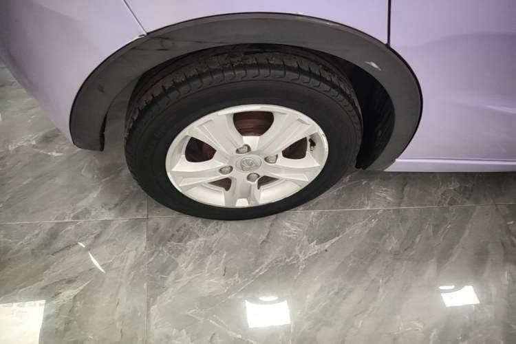 Used Baojun 310 2016 1.2L Manual Luxury Model Right Rear Wheel Hub