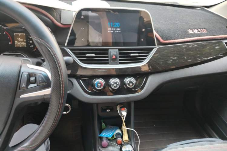 Used Baojun 310 2016 1.2L Manual Luxury Model Audio And AC Panel