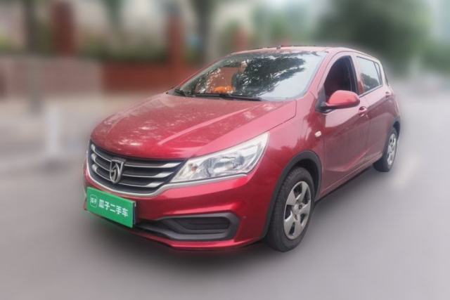 Used Baojun 310 2016 1.2L manual Comfort trim level