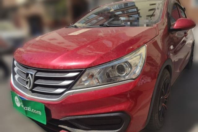 Used Baojun 310 2016 1.2L manual Comfort trim level