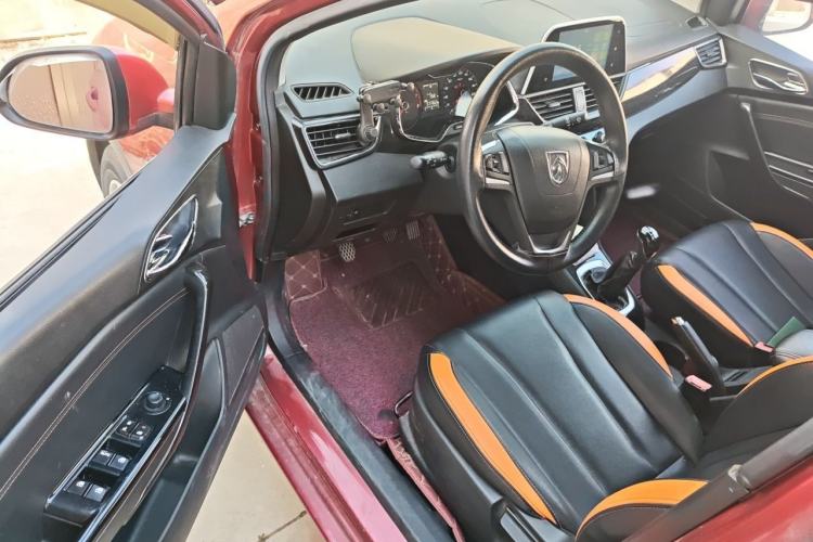 Used Baojun 310 2016 1.2L Manual Luxury Model Driver Seat
