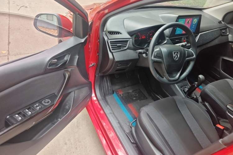 Used Baojun 310 2016 1.2L manual Comfort trim level Driver Seat