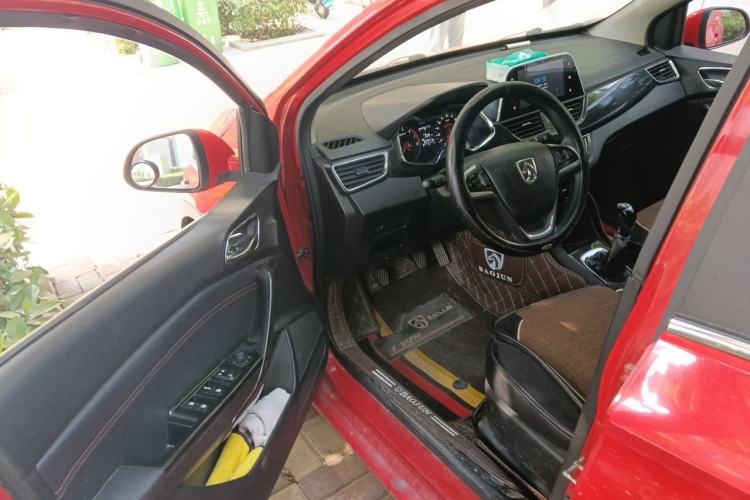 Used Baojun 310 2016 1.2L Manual Luxury Model Driver Seat
