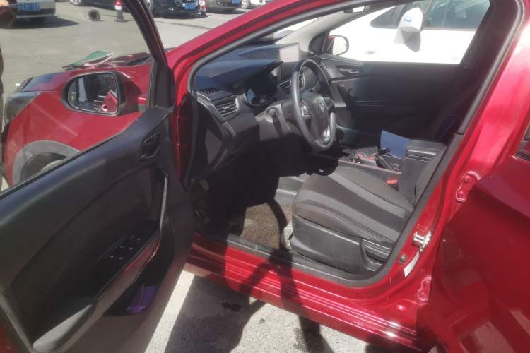 Used Baojun 310 2016 1.2L manual Comfort trim level Driver Seat