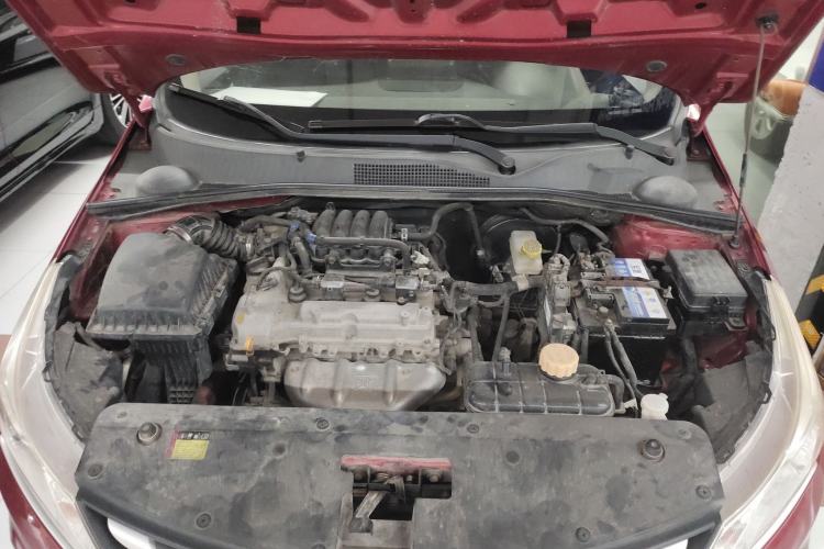 Used Baojun 310 2016 1.2L manual Comfort trim level Engine Bay