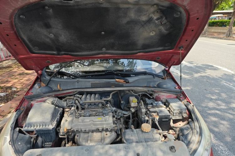 Used Baojun 310 2016 1.2L manual Comfort trim level Engine Bay
