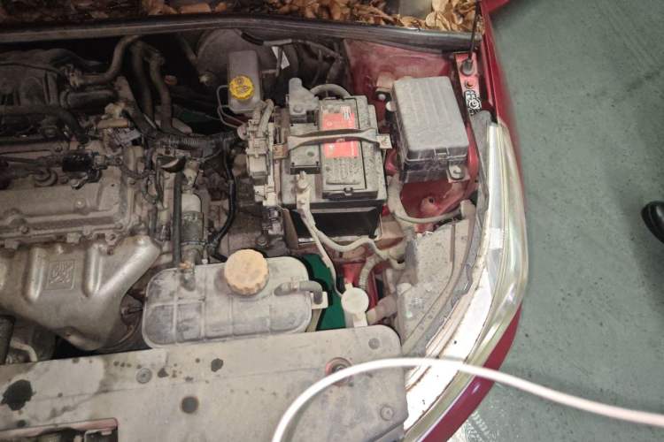 Used Baojun 310 2016 1.2L Manual Value Edition Engine Bay Left