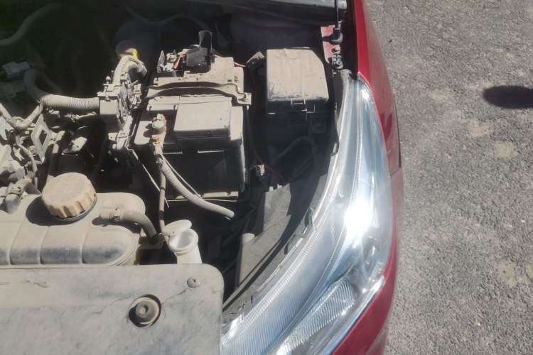Used Baojun 310 2016 1.2L manual Comfort trim level Engine Bay Left