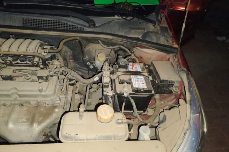 Used Baojun 310 2016 1.2L Manual Fashionable Edition Engine Bay Left