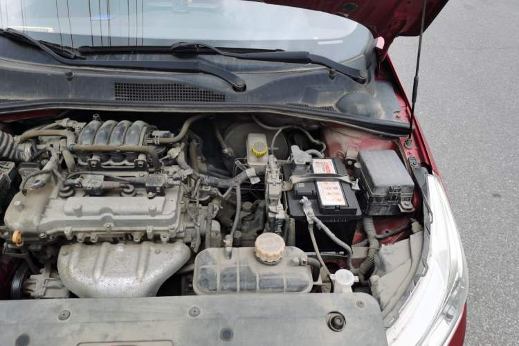 Used Baojun 310 2016 1.2L manual Comfort trim level Engine Bay Left