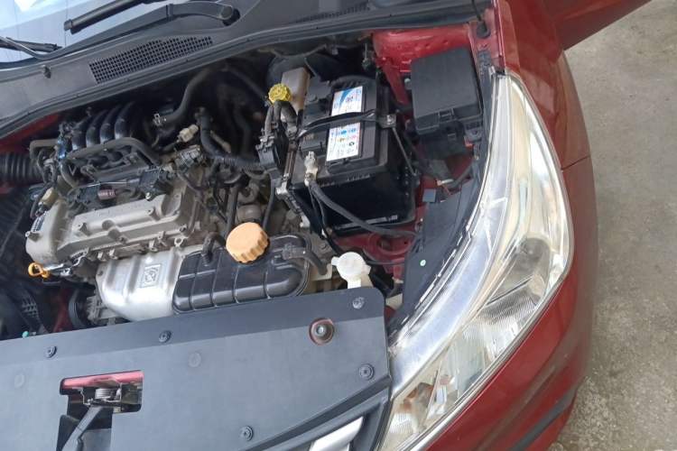 Used Baojun 310 2016 1.2L Manual Value Edition Engine Bay Left