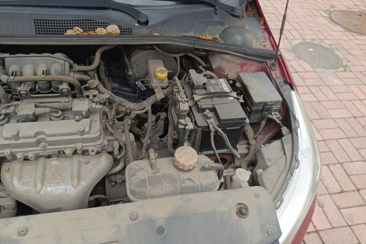 Used Baojun 310 2016 1.2L Manual Fashionable Edition Engine Bay Left