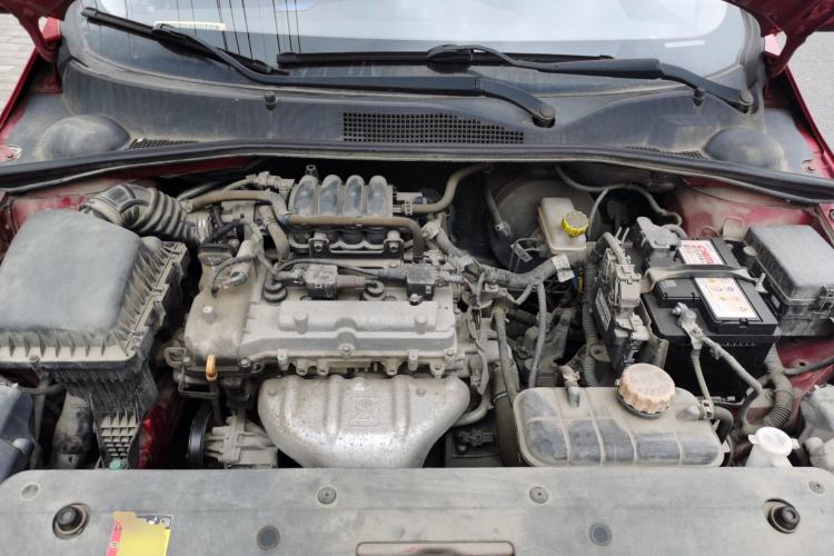 Used Baojun 310 2016 1.2L manual Comfort trim level Engine Bay