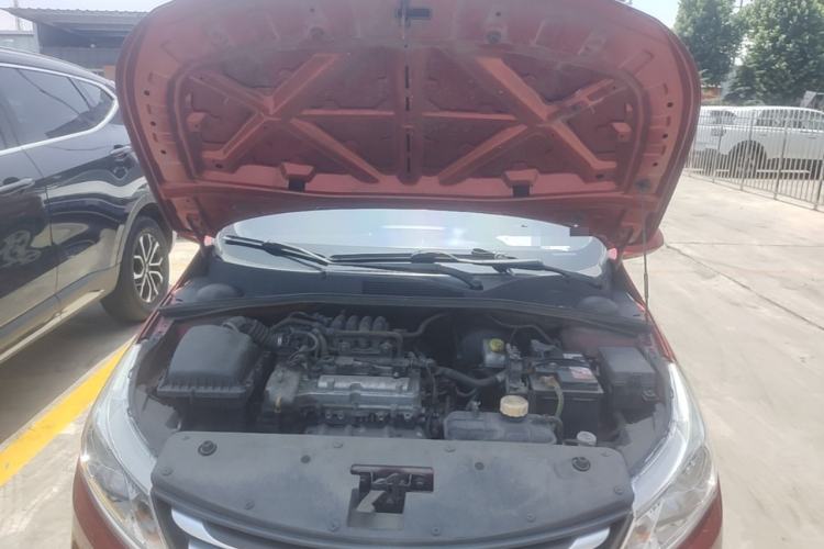 Used Baojun 310 2016 1.2L manual Comfort trim level Engine Bay