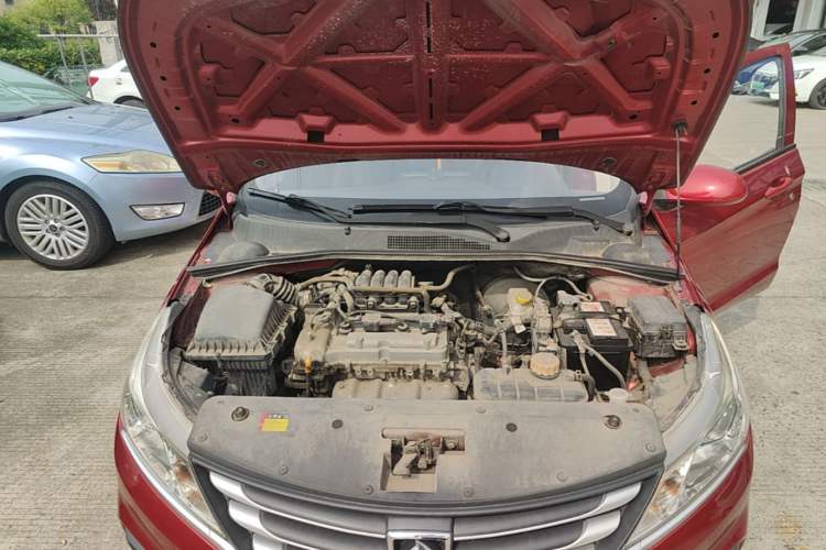 Used Baojun 310 2016 1.2L manual Comfort trim level Engine Bay