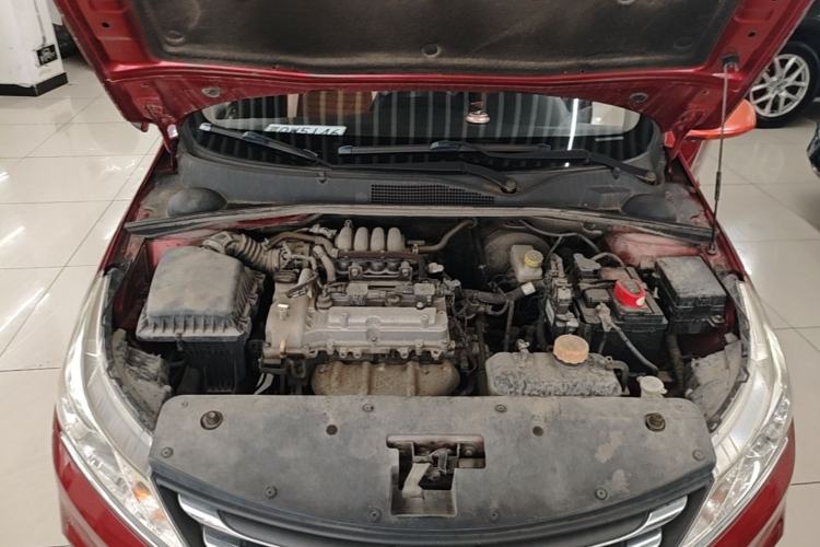 Used Baojun 310 2016 1.2L Manual Fashionable Edition Engine Bay