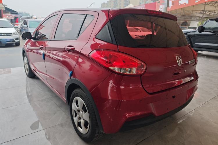 Used Baojun 310 2016 1.2L manual Comfort trim level Exterior 1