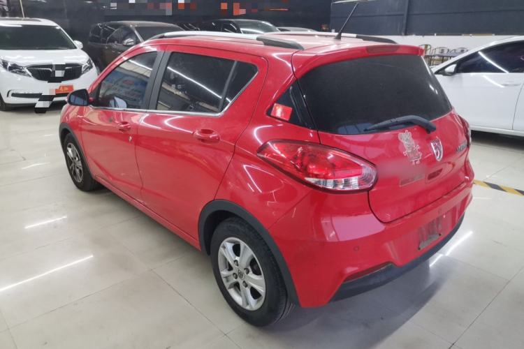 Used Baojun 310 2016 1.2L Manual Luxury Model Exterior 2
