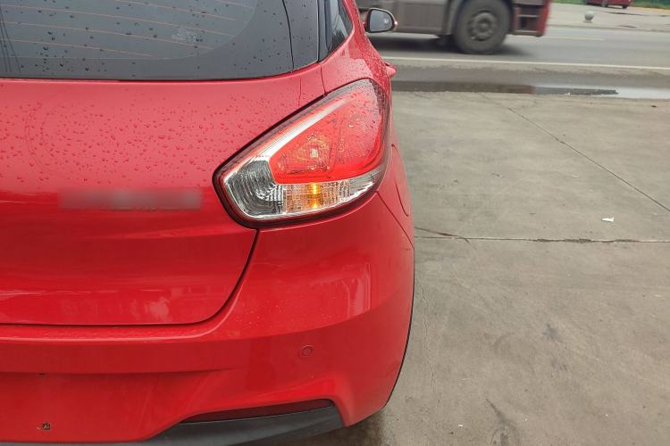 Used Baojun 310 2016 1.2L Manual Luxury Model Exterior 2