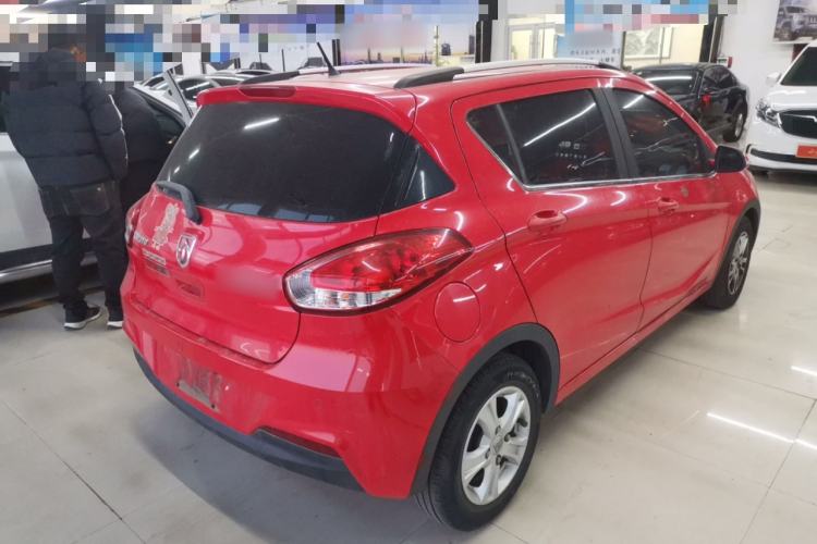 Used Baojun 310 2016 1.2L Manual Luxury Model Exterior 3