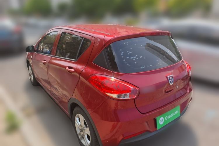 Used Baojun 310 2016 1.2L manual Comfort trim level Exterior 3