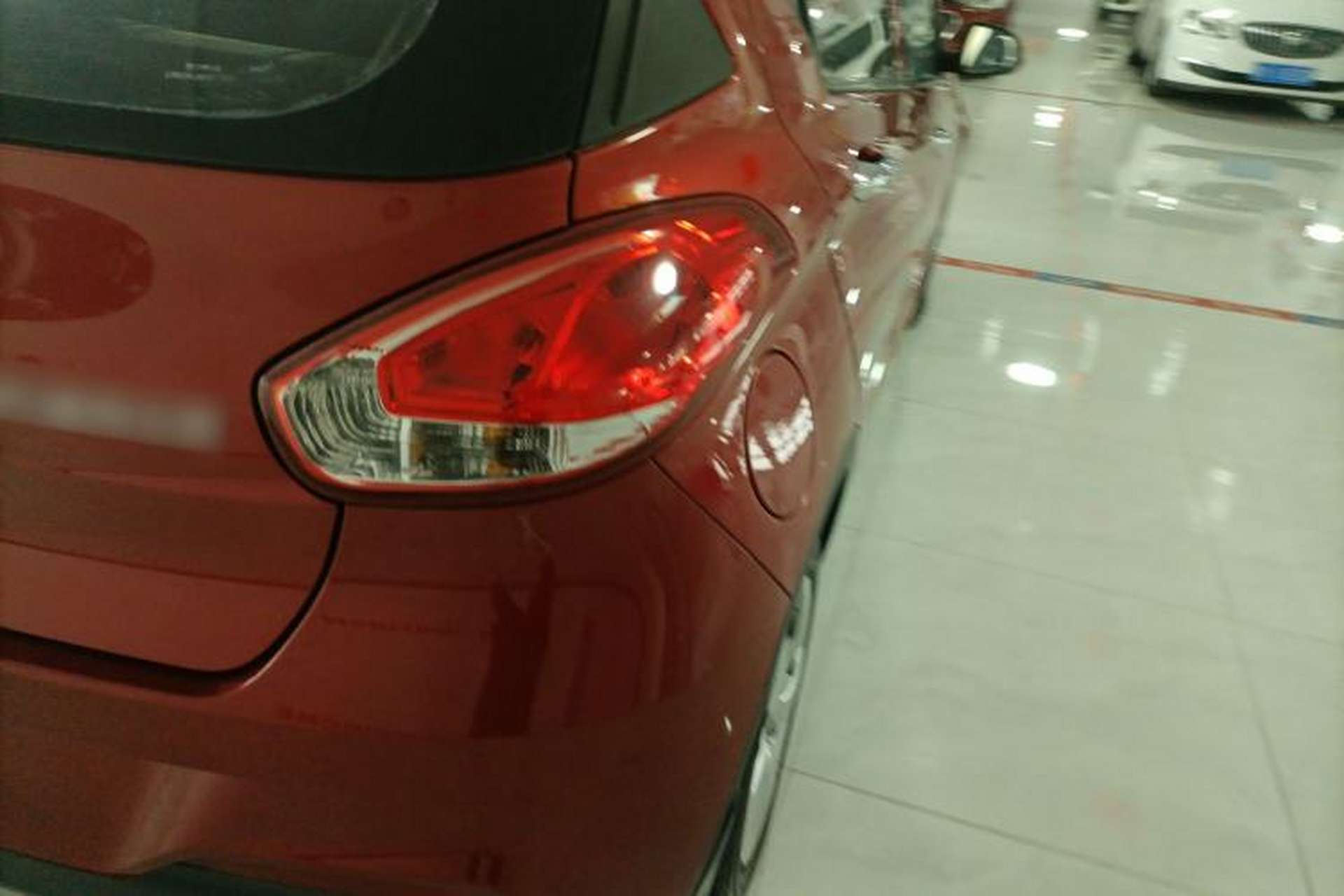 Used Baojun 310 2016 1.2L manual Comfort trim level Exterior 3