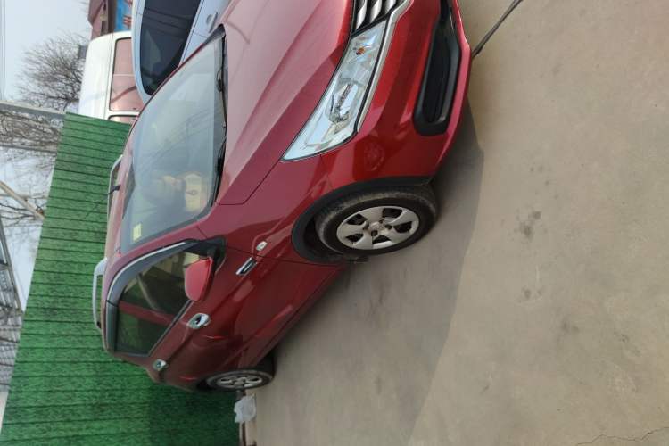 Used Baojun 310 2016 1.2L manual Comfort trim level Exterior 4