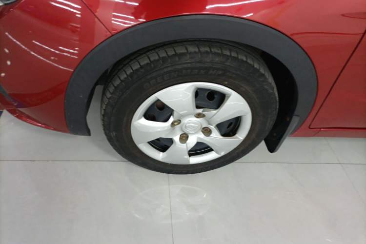 Used Baojun 310 2016 1.2L manual Comfort trim level Exterior 4