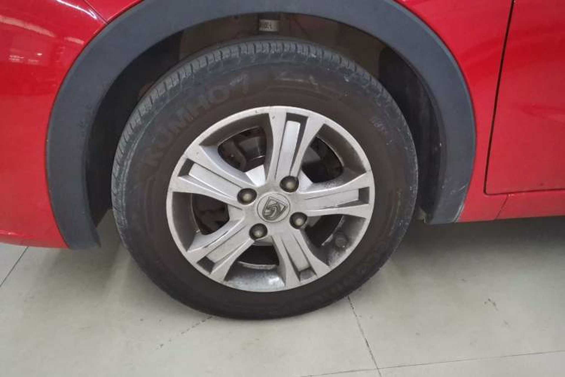 Used Baojun 310 2016 1.2L Manual Luxury Model Exterior 5