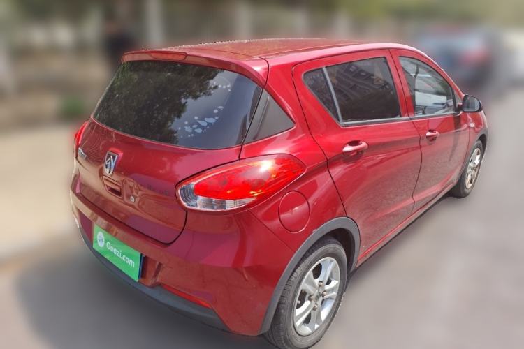 Used Baojun 310 2016 1.2L manual Comfort trim level Exterior 5