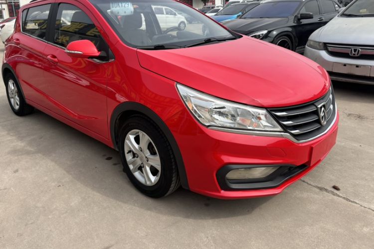 Used Baojun 310 2016 1.2L Manual Luxury Model Exterior 7