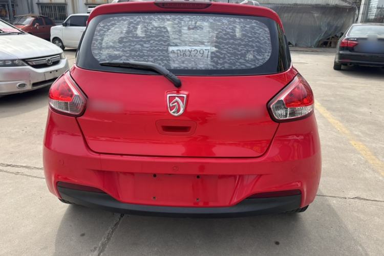 Used Baojun 310 2016 1.2L Manual Luxury Model Exterior 9
