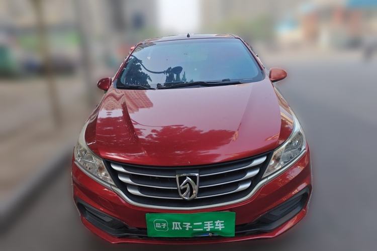 Used Baojun 310 2016 1.2L manual Comfort trim level Front