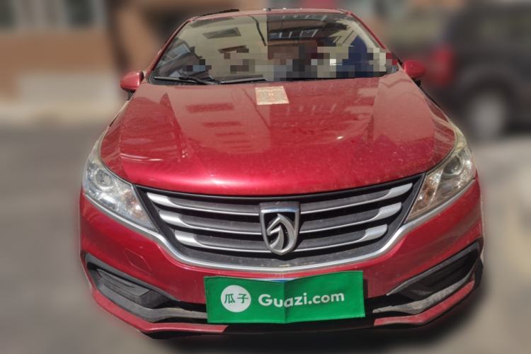 Used Baojun 310 2016 1.2L manual Comfort trim level Front