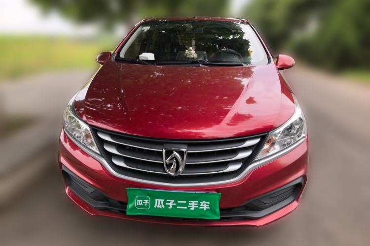 Used Baojun 310 2016 1.2L manual Comfort trim level Front