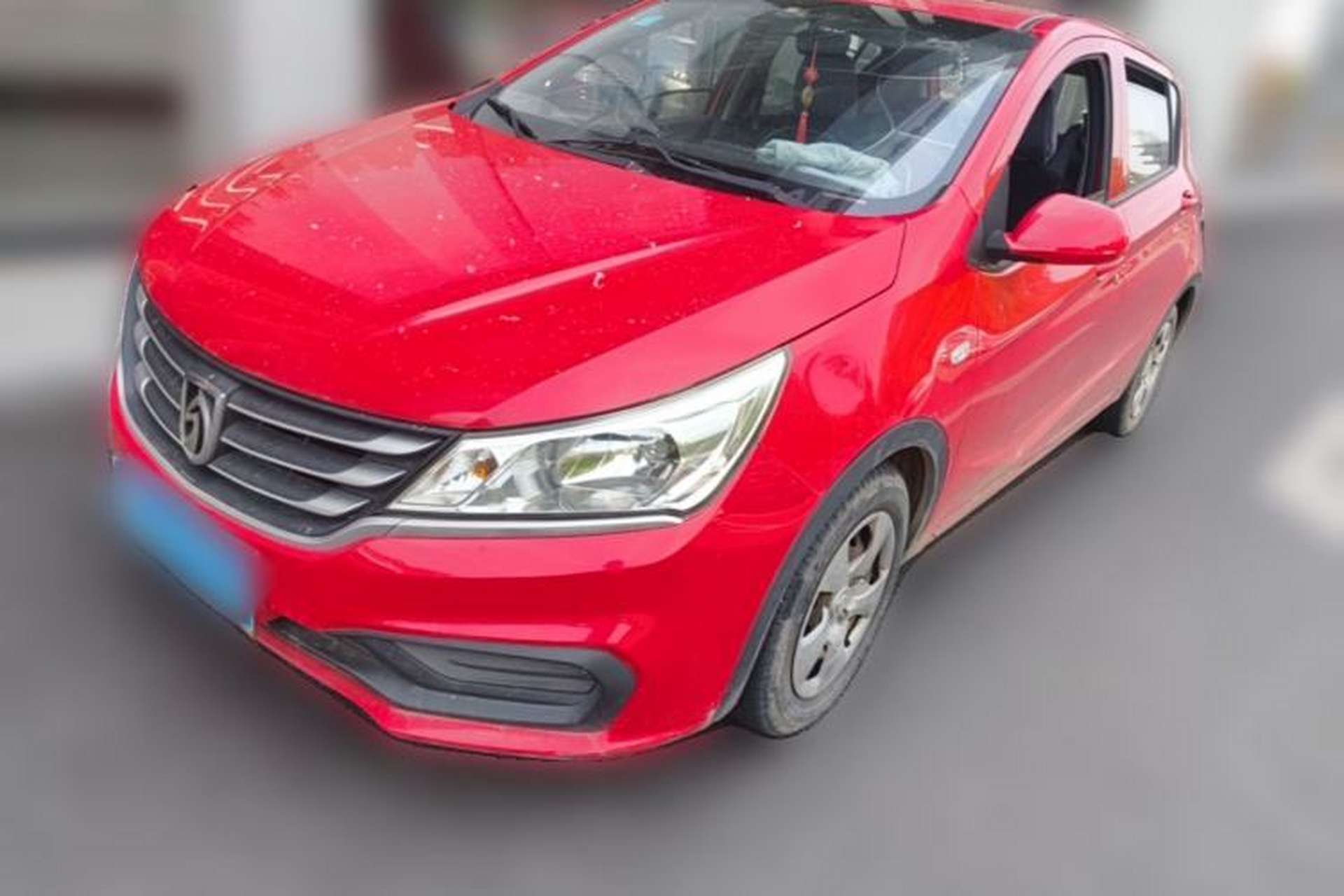 Used Baojun 310 2016 1.2L manual Comfort trim level Front Left 45 Deg