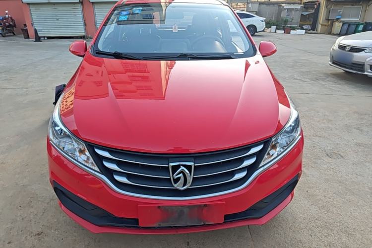 Used Baojun 310 2016 1.2L manual Comfort trim level Front