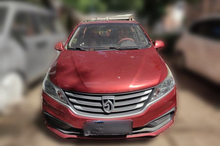 Used Baojun 310 2016 1.2L manual Comfort trim level Front