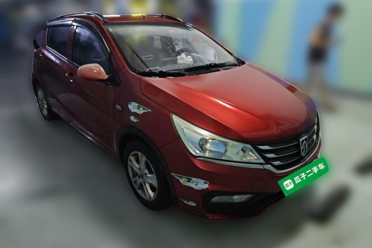 Used Baojun 310 2016 1.2L Manual Fashionable Edition Front Right 45 Deg