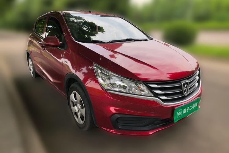 Used Baojun 310 2016 1.2L manual Comfort trim level Front Right 45 Deg