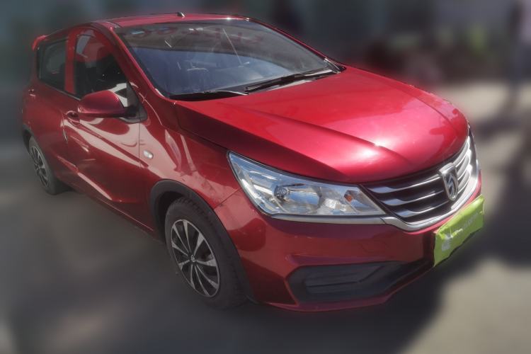 Used Baojun 310 2016 1.2L manual Comfort trim level Front Right 45 Deg