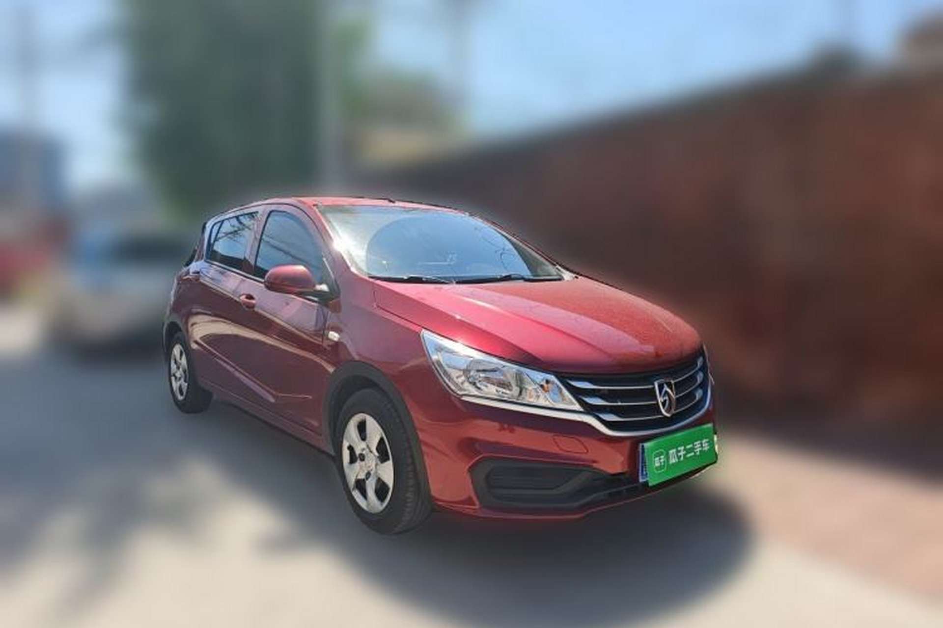 Used Baojun 310 2016 1.2L manual Comfort trim level Front Right 45 Deg