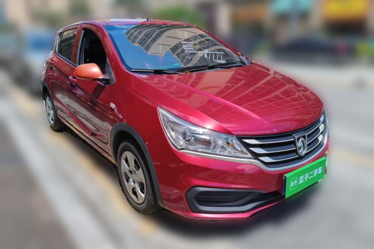 Used Baojun 310 2016 1.2L manual Comfort trim level Front Right 45 Deg