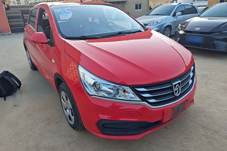 Used Baojun 310 2016 1.2L manual Comfort trim level Front Right 45 Deg