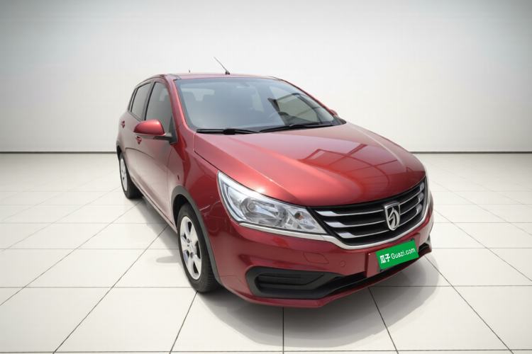 Used Baojun 310 2016 1.2L manual Comfort trim level Front Right 45 Deg