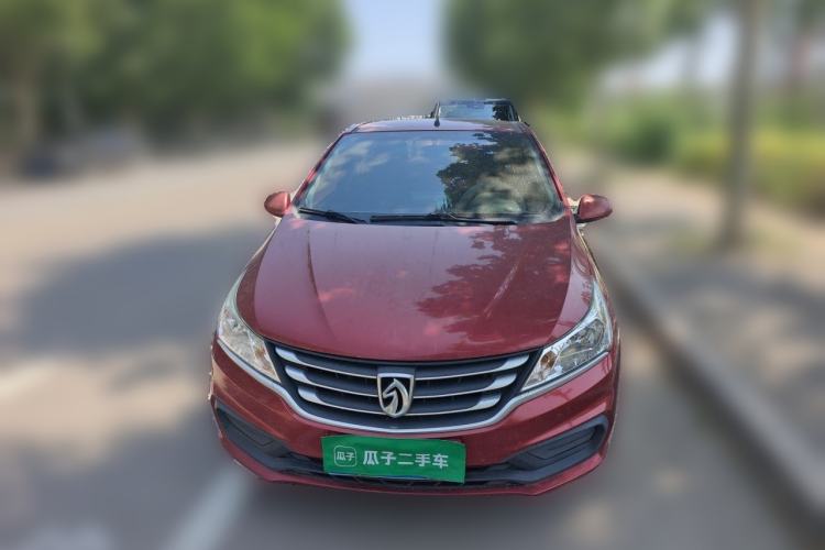 Used Baojun 310 2016 1.2L manual Comfort trim level Front