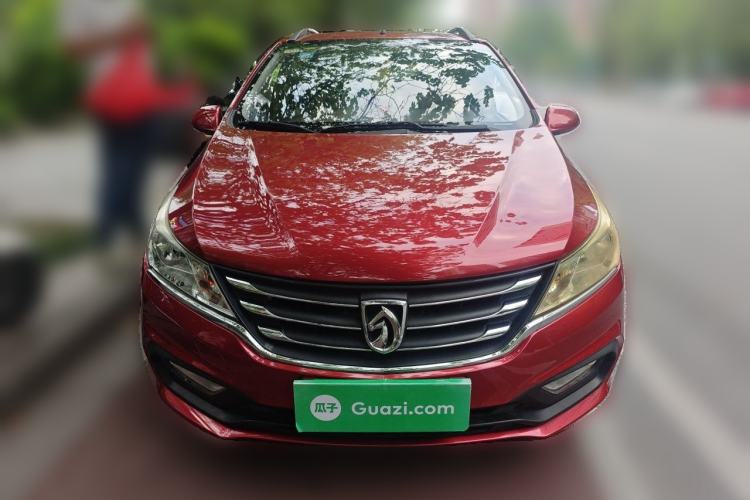 Used Baojun 310 2016 1.2L Manual Fashionable Edition Front