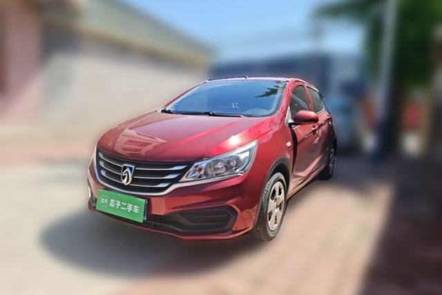 Used Baojun 310 2016 1.2L manual Comfort trim level