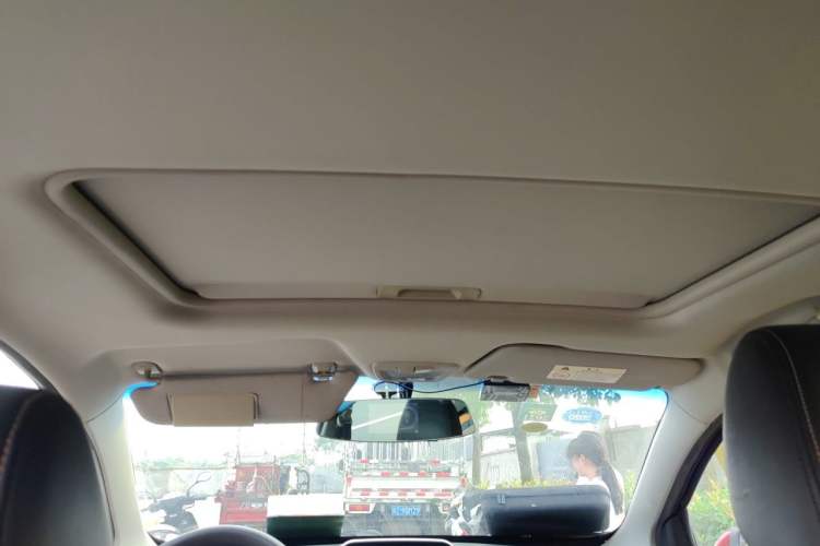 Used Baojun 310 2016 1.2L Manual Luxury Model Headliner