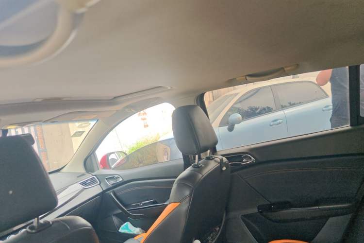 Used Baojun 310 2016 1.2L Manual Luxury Model Headliner